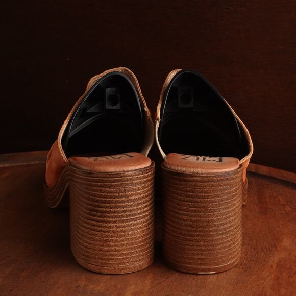 Miz Mooz Sandals WMS SZ EU 37 US 6.5-7 Brown Orange Maybelle Leather Mule Shoes - Picture 7 of 15